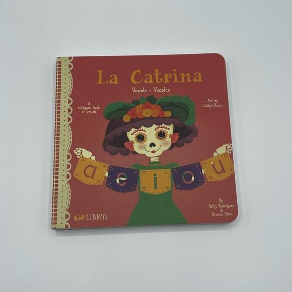 Lil' Libros La Catrina Vowels Book - Picture 1 of 4